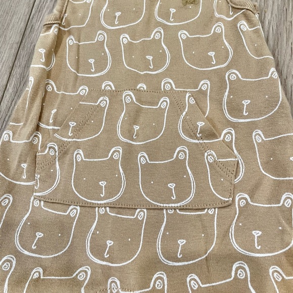 4 for  $20 Baby Gap onesie 0-3 month - Picture 2 of 4